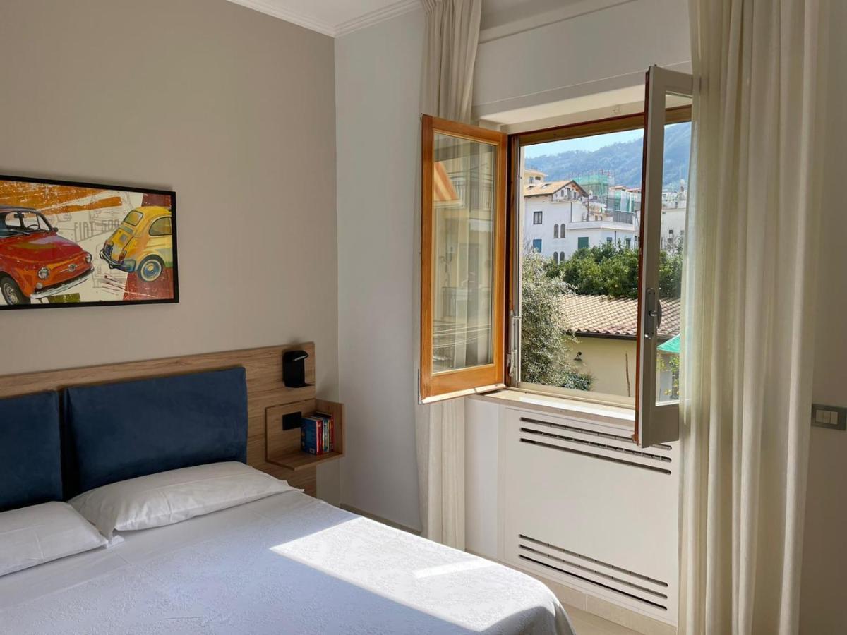 Appartamento Le Zagare Sorrente Extérieur photo
