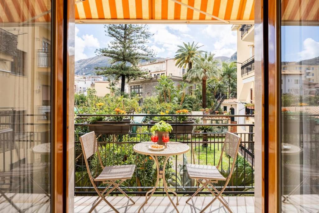 Appartamento Le Zagare Sorrente Extérieur photo