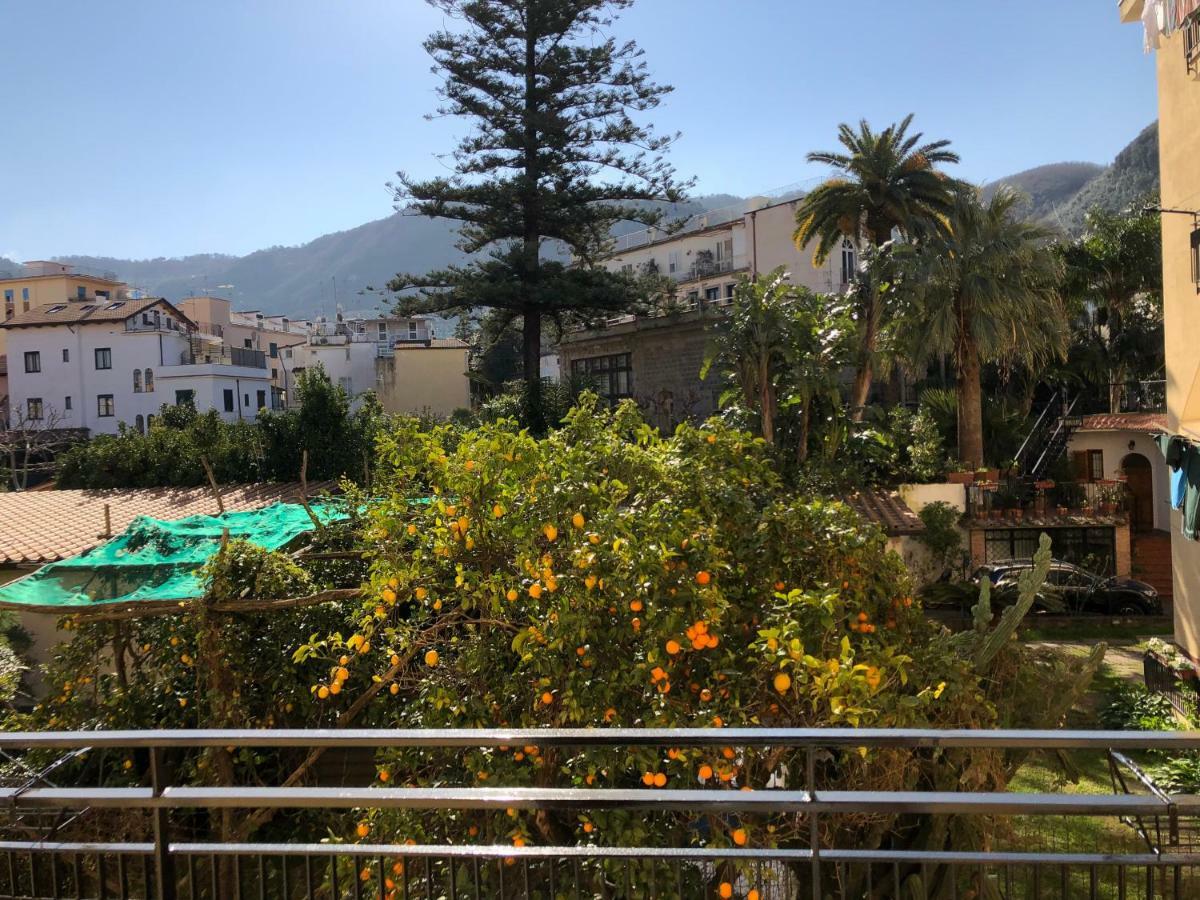 Appartamento Le Zagare Sorrente Extérieur photo